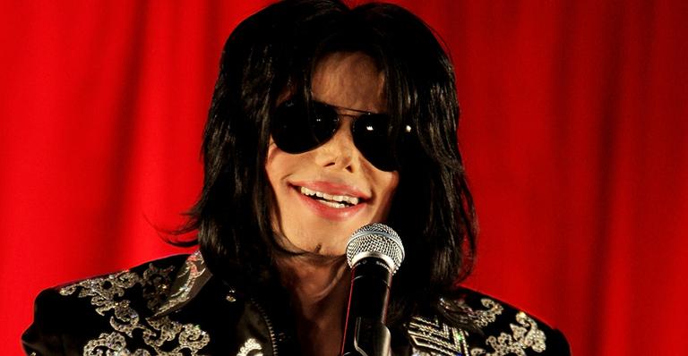 Móveis da casa de Michael Jackson serão leiloados em dezembro