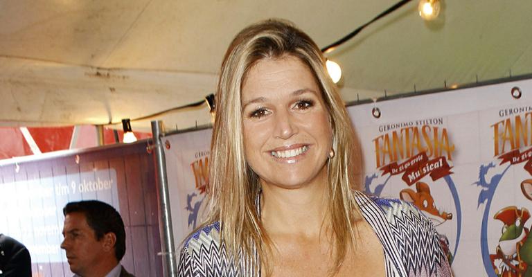 Princesa Máxima leva as filhas à musical