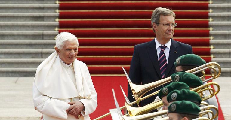 Papa Bento XVI em busca de novos fiéis