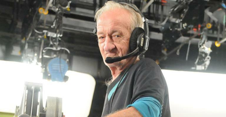 Internado no Rio, assistente de palco Russo está ‘superbem’