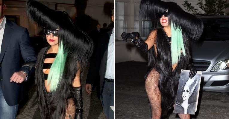 Lady Gaga: look inteiro de pelos
