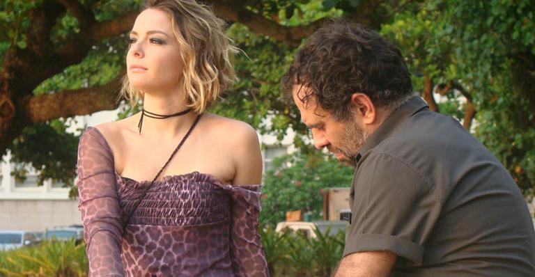Veja Regiane Alves como prostituta em novo curta