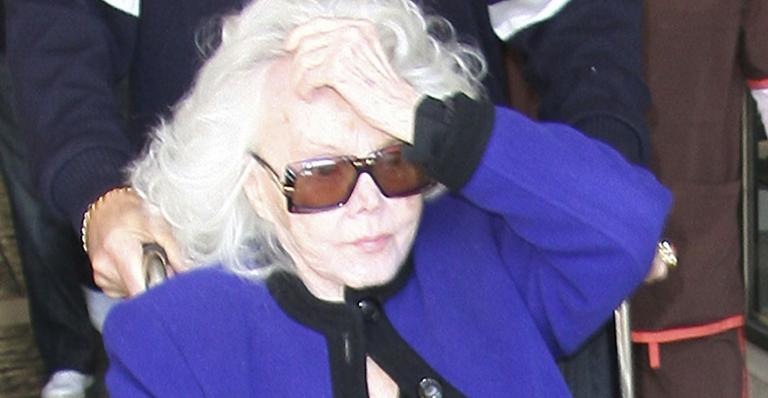 Filha de Zsa Zsa Gabor entra na Justiça para conseguir a tutela da mãe
