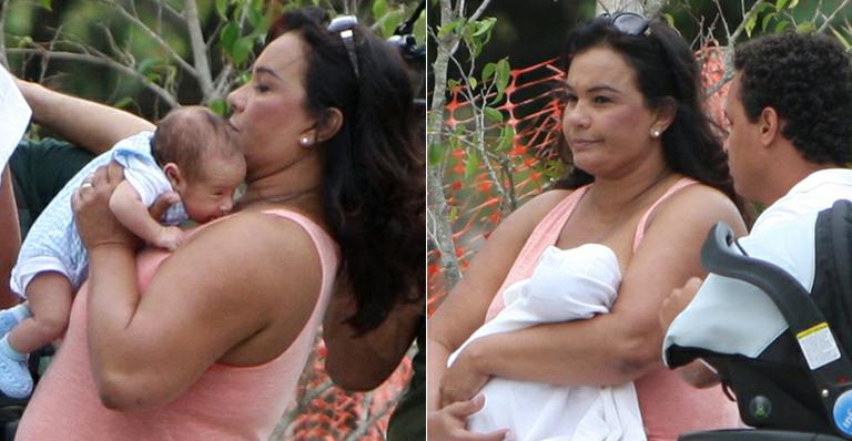 Mamãe Solange Couto e o pequeno Benjamim