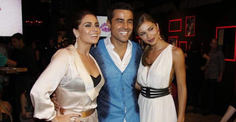Grazi, Ricardo e Giovanna apresentam a novela ‘Aquele Beijo’