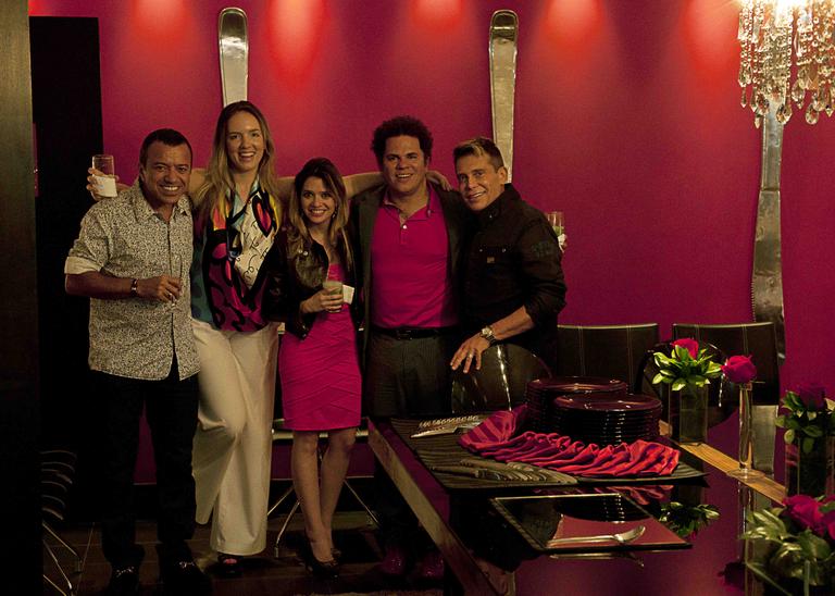 Arakem Pinto, Katherine Davis, Caroline Shehtman, Romero Britto e Léo Shehtman