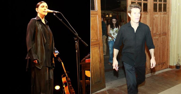 Adriana Calcanhoto recebe o astro Willem Dafoe em show no Rio de Janeiro