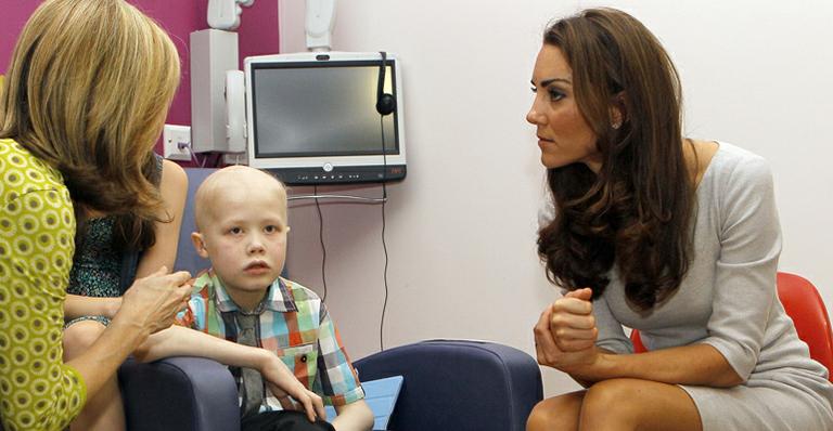 Kate Middleton envia carta a criança com câncer