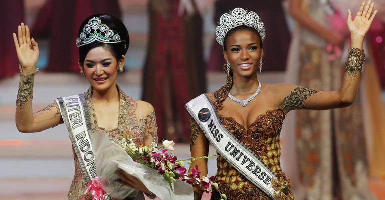 Maria Selena vence 37 belas e é coroada Miss Indonésia