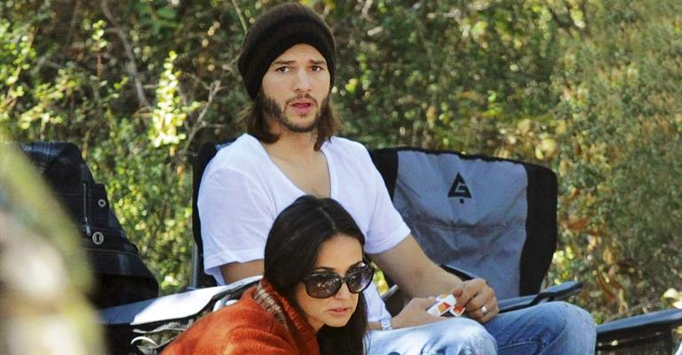 Demi Moore e Ashton Kutcher em camping a dois