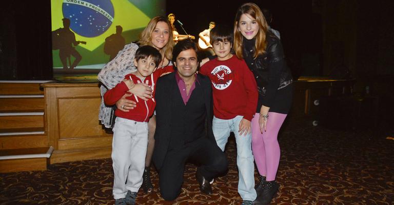 João Camargo e clã reunido em Punta del Este