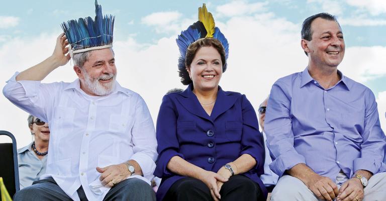 Em Moçambique, Dilma vai à festa de herói nacional