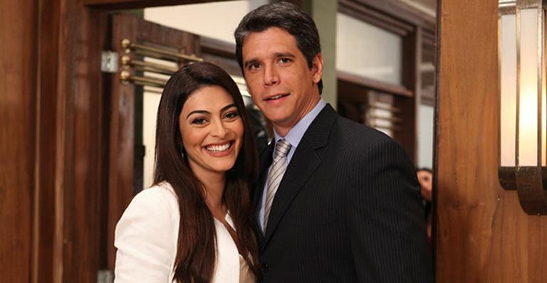 Veja Márcio Garcia ao lado de Juliana Paes no final de ‘O Astro’