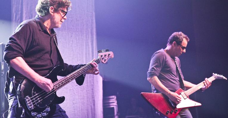Com show experimental, Titãs testa público com novas músicas