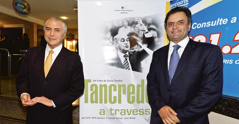 Aécio Neves se encontra com políticos em première em Brasília