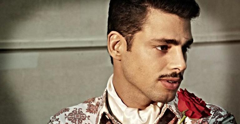 ‘Reis e Ratos’ traz Cauã, Santoro e Selton Mello. Confira trailer!