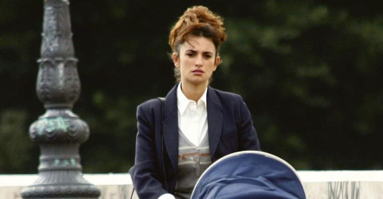 Penélope Cruz vive mãe solteira no filme ‘Venuto AL Mondo’
