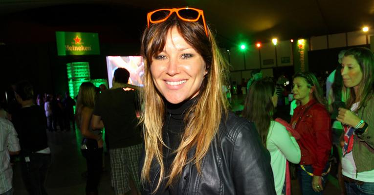 Ellen Jabour, após beijar Pe Lanza: ‘A noite do rock foi tudo, né bebê?’