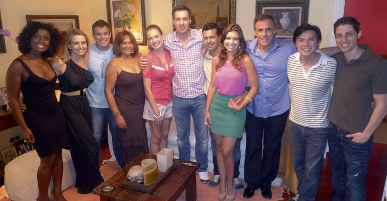 Berenice Lamônica comemora aniversário com vips em São Paulo