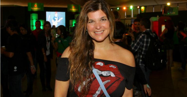 Cristiana Oliveira curte maratona de rock