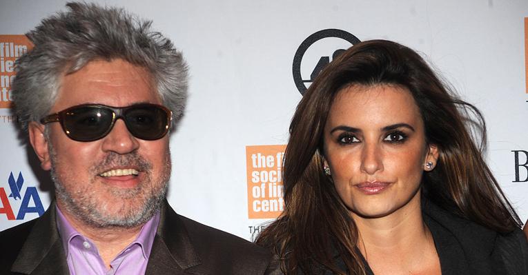 ‘Penélope Cruz sempre quis ser mãe’, diz Pedro Almodóvar