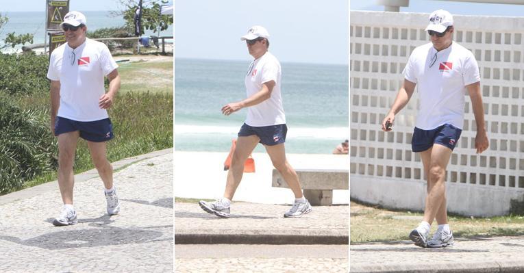 Edson Celulari se exercita no Rio de Janeiro