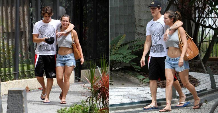Rômulo Arantes passeia com Maria Pinna no Rio de Janeiro