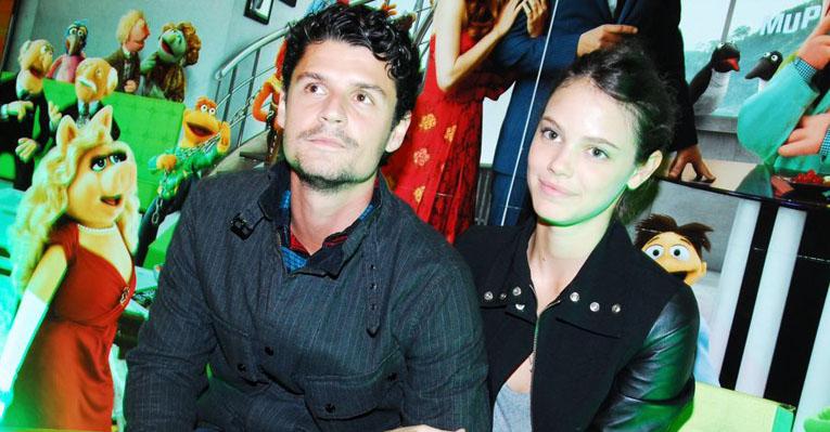 Felipe Solari e Laura Neiva: juntos e felizes