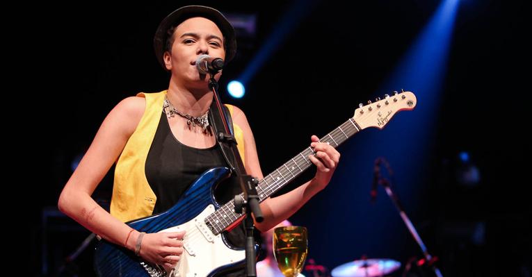 Maria Gadú é escolhida a cantora brasileira do ano