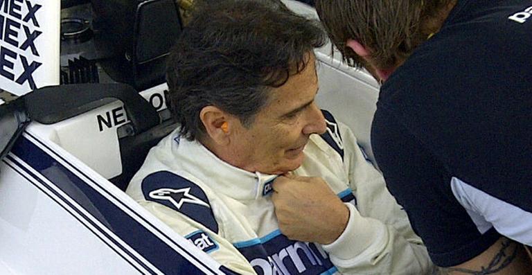 O carioca Nelson Piquet se declara feliz com homenagem em São Paulo
