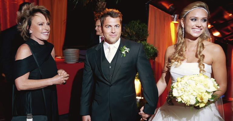 Ana Maria Braga abençoa casamento de repórter do ‘Mais Você’ no Rio