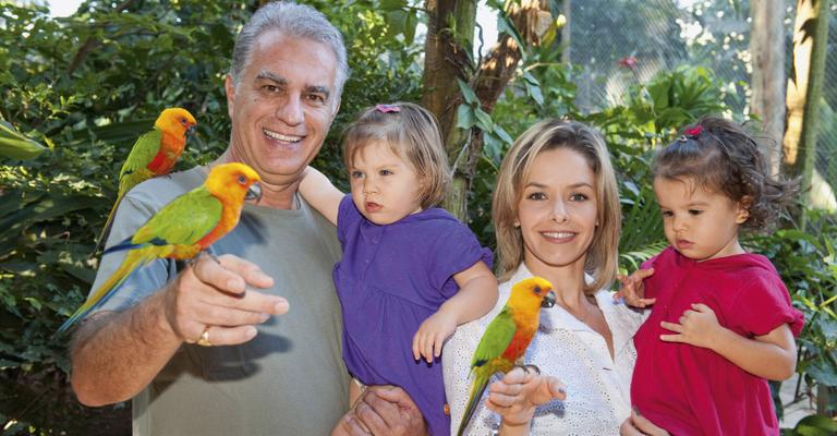 Bianca Rinaldi aproveita férias com a família em Goiás