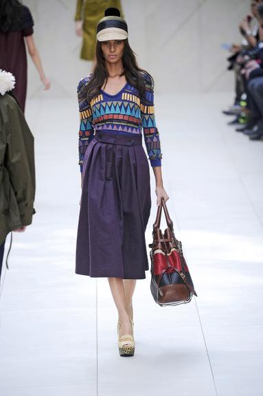 Moda: Ready to Wear Spring 2012: Burberry