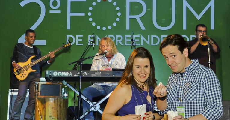 Celso Zucatelli prestigia Fórum de Empreendedores em SP