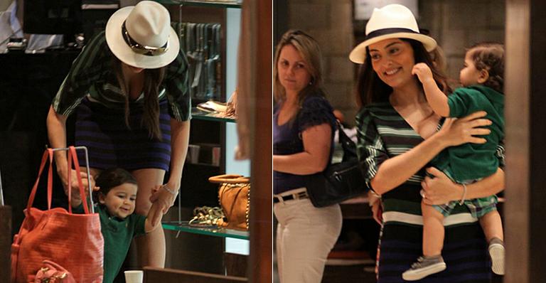 Juliana Paes vai às compras na companhia do filho, o fofo Pedro
