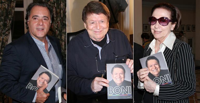 Boni recebe vips em lançamento de seu novo livro