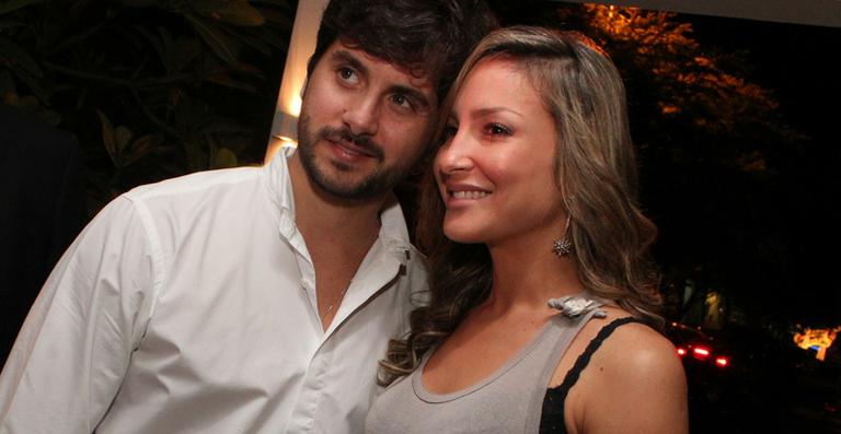 Ao lado do marido, Claudia Leitte lança Festival de Verão de Salvador
