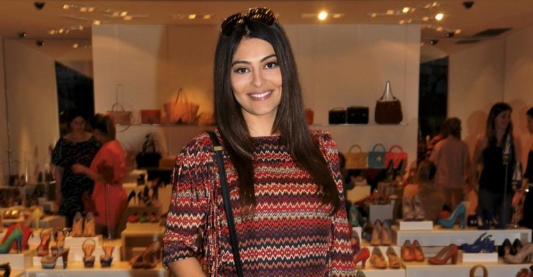Juliana Paes: musa em coquetel