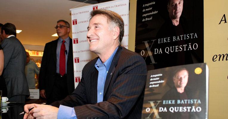 Empresário Eike Batista lança livro em parceria com o jornalista Roberto D’Avila