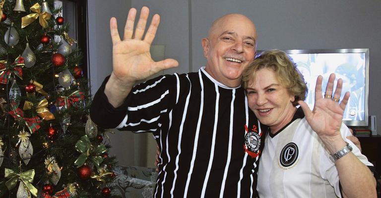 Lula festeja o seu Corinthians e lamenta a morte de Sócrates