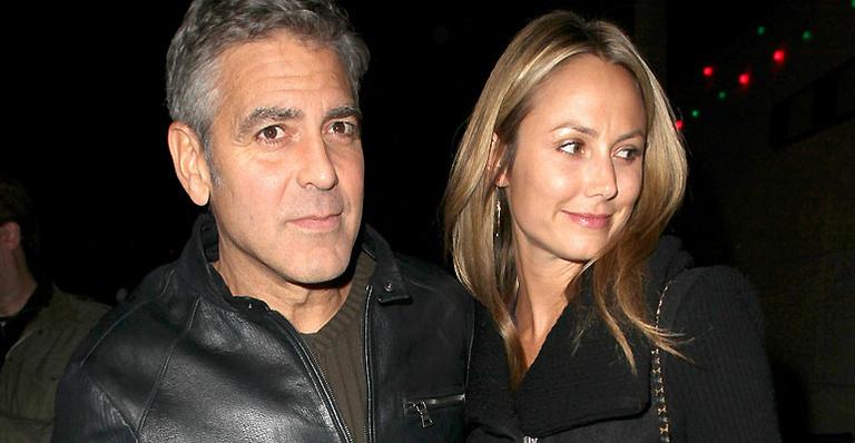 George Clooney e Stacy Keibler: jantar romântico em Hollywood