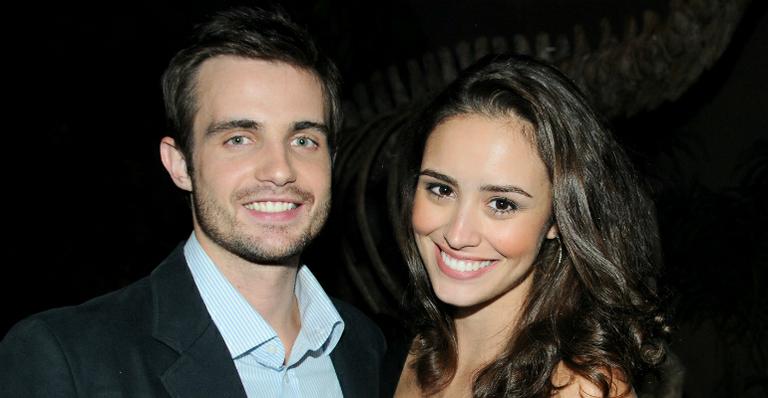 Max Fercondini fará novela com a namorada Amanda Richter