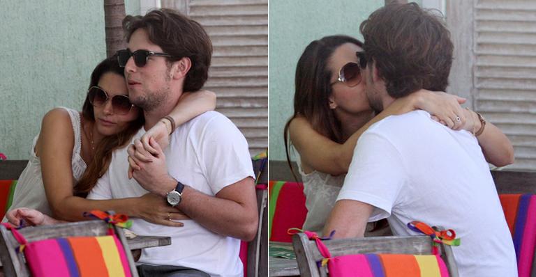 Almoço romântico do casal Fernanda Machado e Robert Riskin no Rio de Janeiro