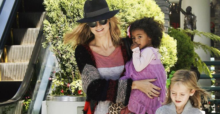 Heidi Klum leva as filhas para o balé