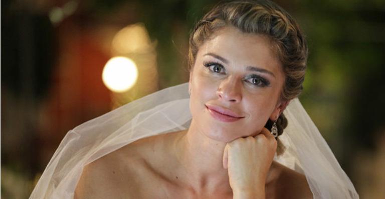 Veja como será o 2° vestido de noiva de Grazi Massafera em ‘Aquele Beijo’