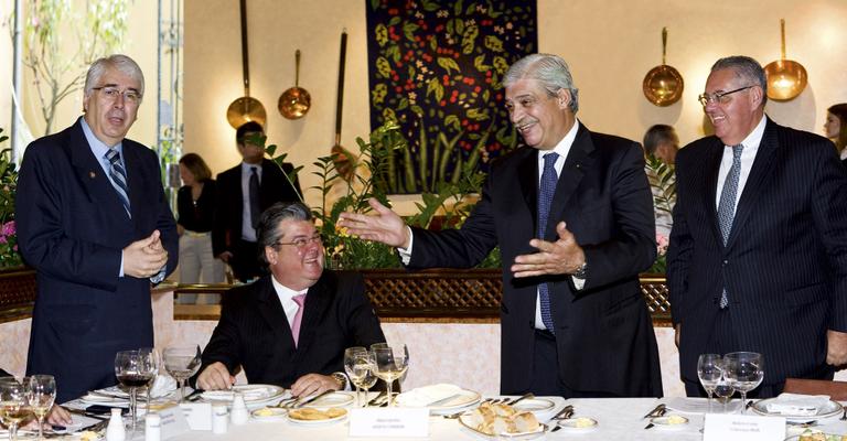 Leila Schuster vibra pela conquista de seu marido