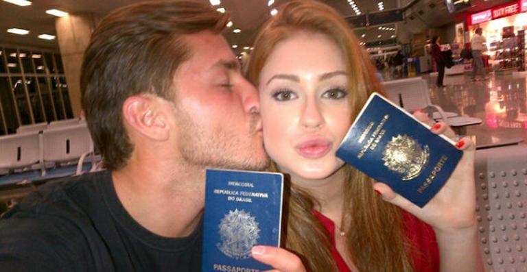 Marina Ruy Barbosa e Klebber Toledo viajam juntos para a Flórida