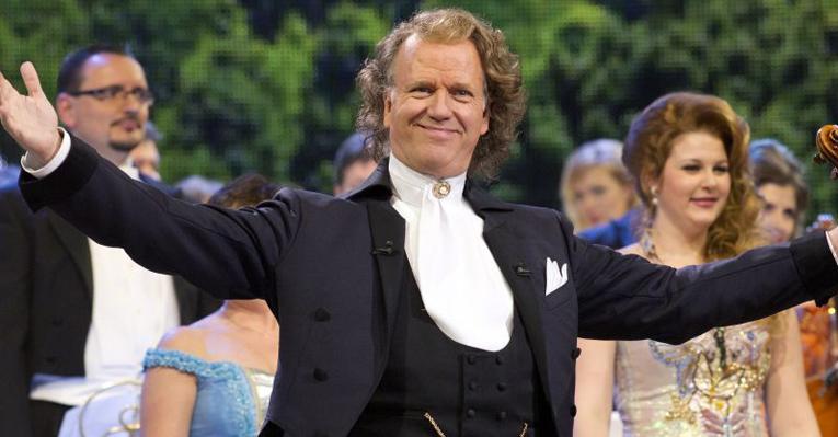 Maestro André Rieu estende temporada no Brasil