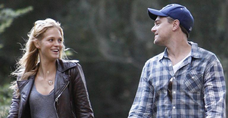 Leonardo DiCaprio apresenta Erin Heatherton para a mãe