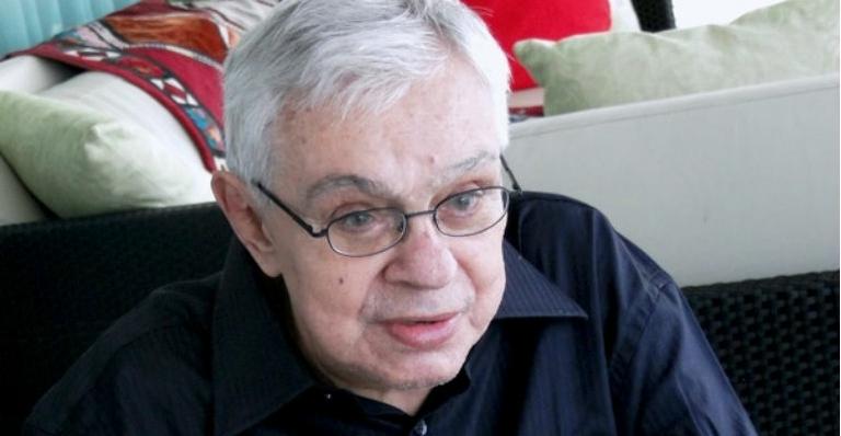 Chico Anysio tem sangramento controlado e permanece internado